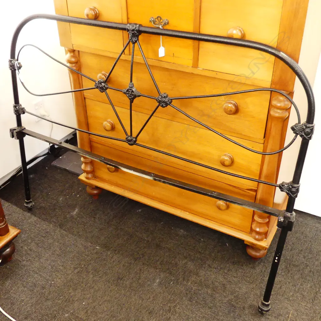 ANTIQUE BLACK METAL BED END W.1370mm Image 1++