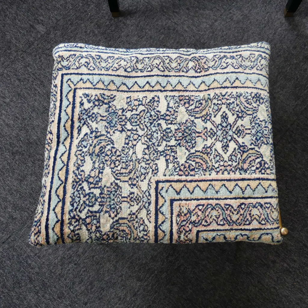 GOLD PAINTED WROUGHT IRON STOOL w. CARPET CUSHION W.520mm Image 1++