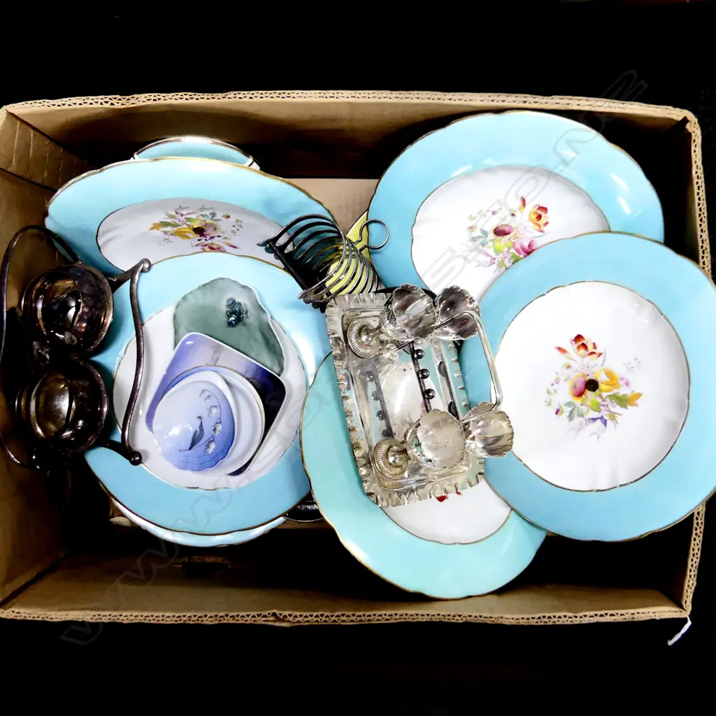 BOX LOT VICTORIAN DESSERT SERVICE ETC Image 1++