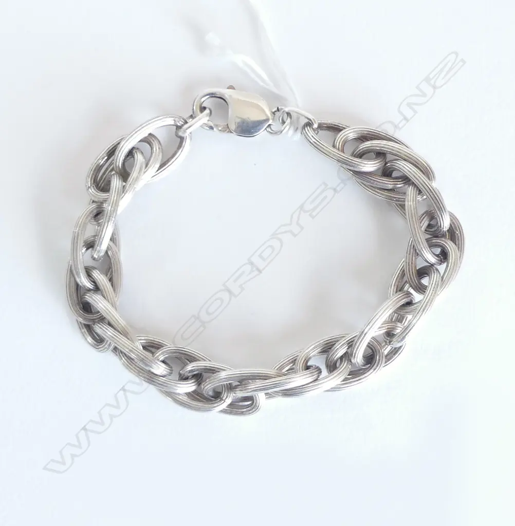 HEAVY SILVER DOUBLE LINK BRACELET, L.210mm, 54.4gm Image 1++