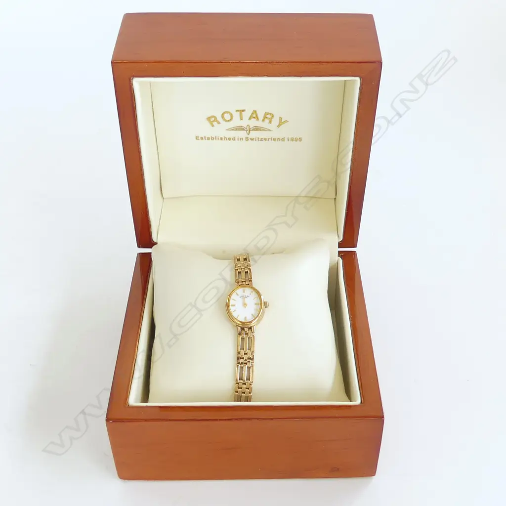 9CT GOLD ROTARY LADIES WRISTWATCH 21gm (including movement) GOLD STRAP WITH BOX AND RECEIPT Image 1++