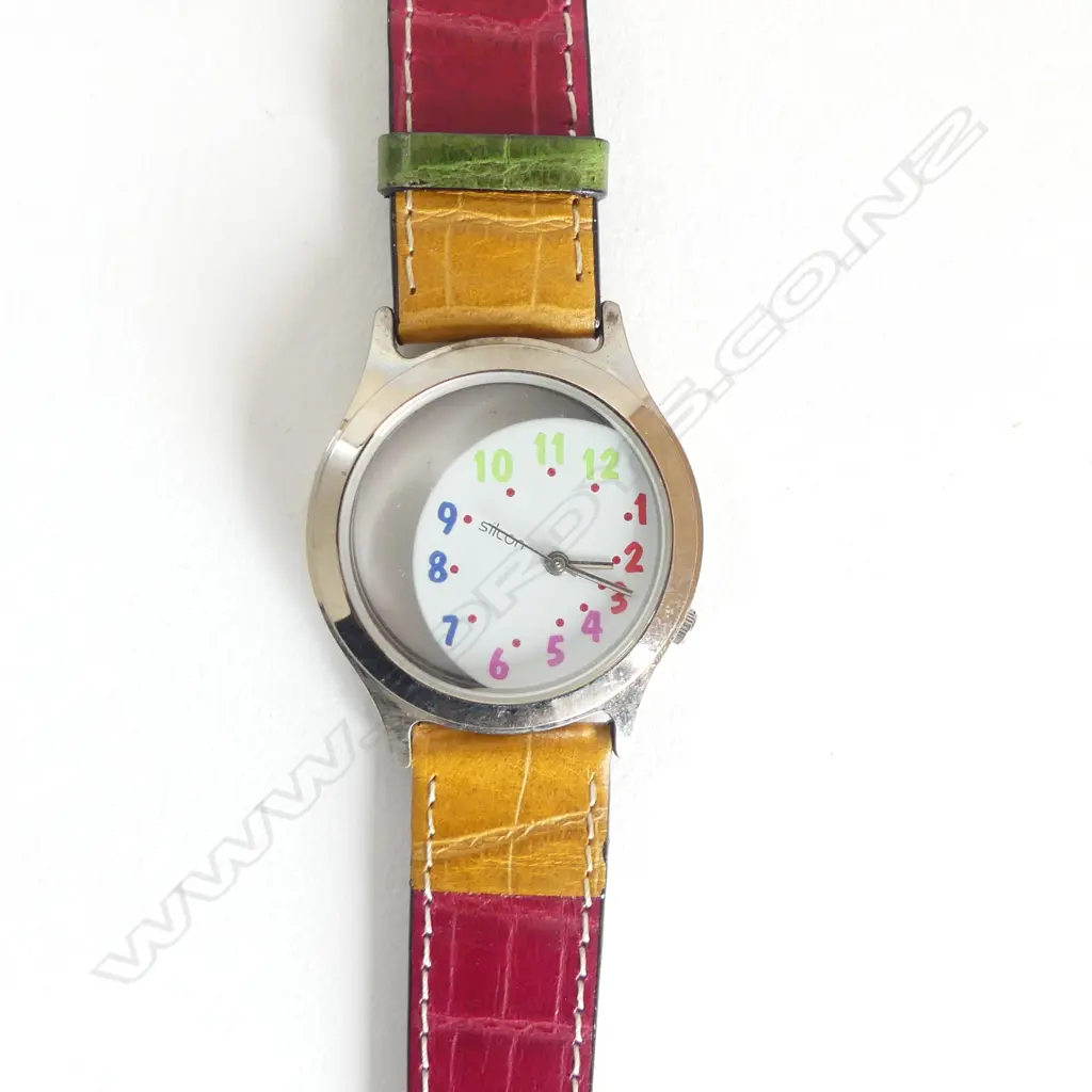 10 NOVELTY WATCHES NEW OLD STOCK need batteries Image 1++