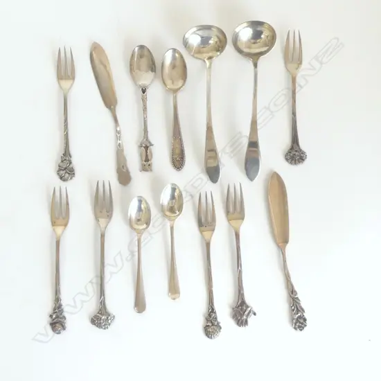 ASST. SILVER CUTLERY 208gms