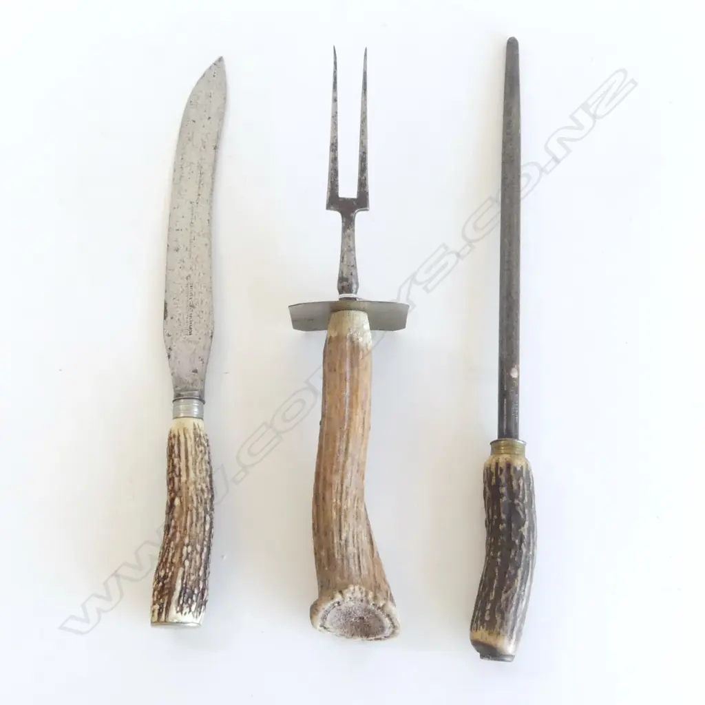 OLD SET 3 ANTLER HANDLED CARVING SET Image 1++