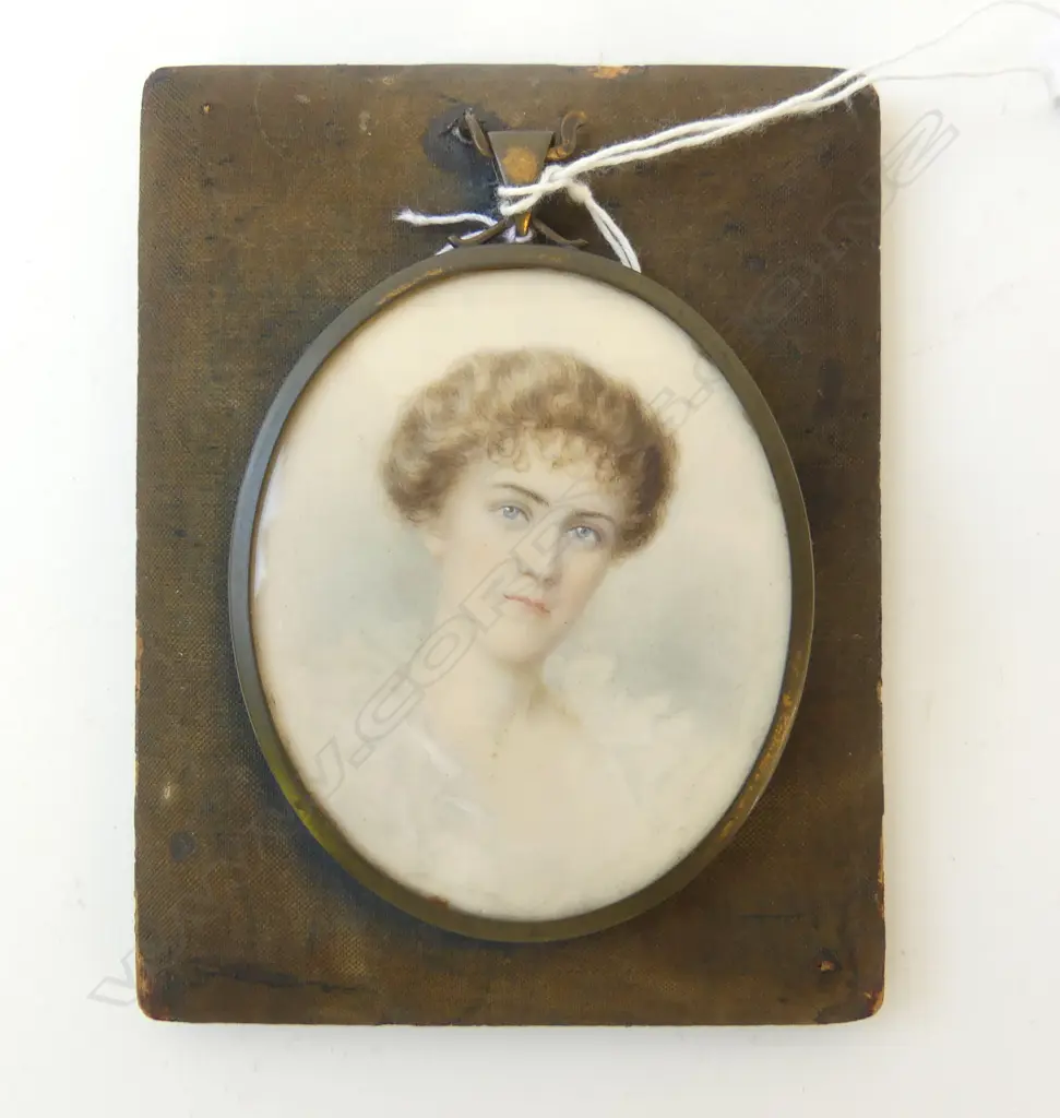 ANTIQUE EARLY 20thC PORTRAIT MINIATURE 75x65mm Image 1++
