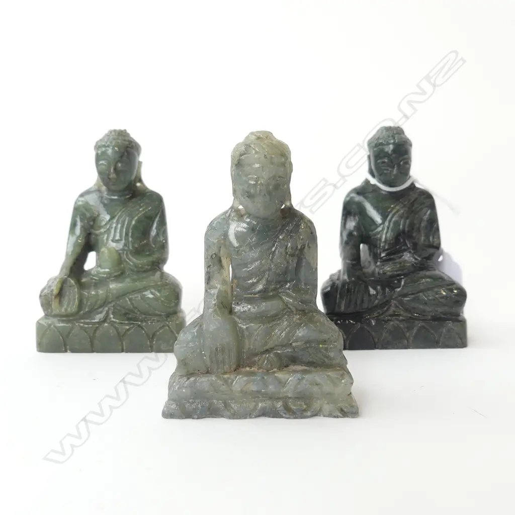 3 ORIENTAL JADE BUDDHA STATUETTES, H.90mm Image 1++