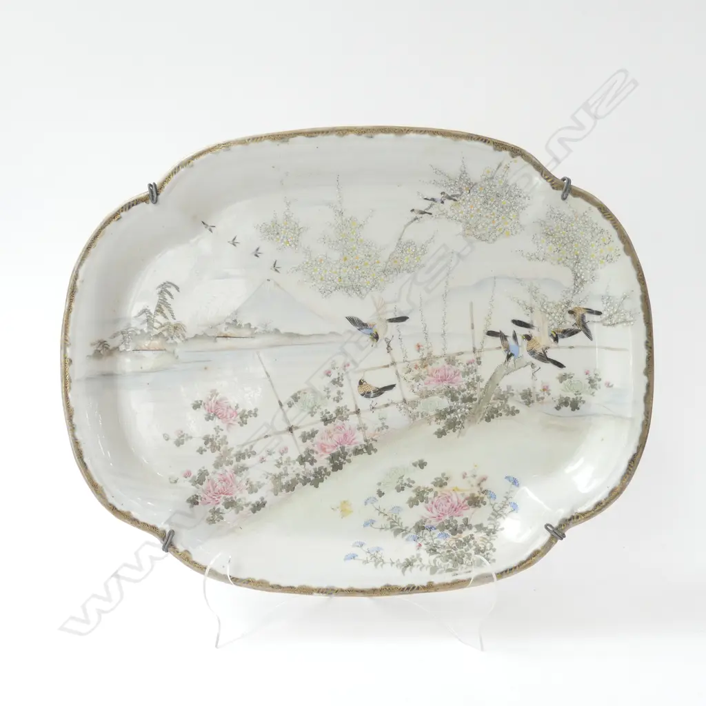 LRG CHINESE HANDPAINTED WALL DISH, wall hanging, L.370mm Image 1++