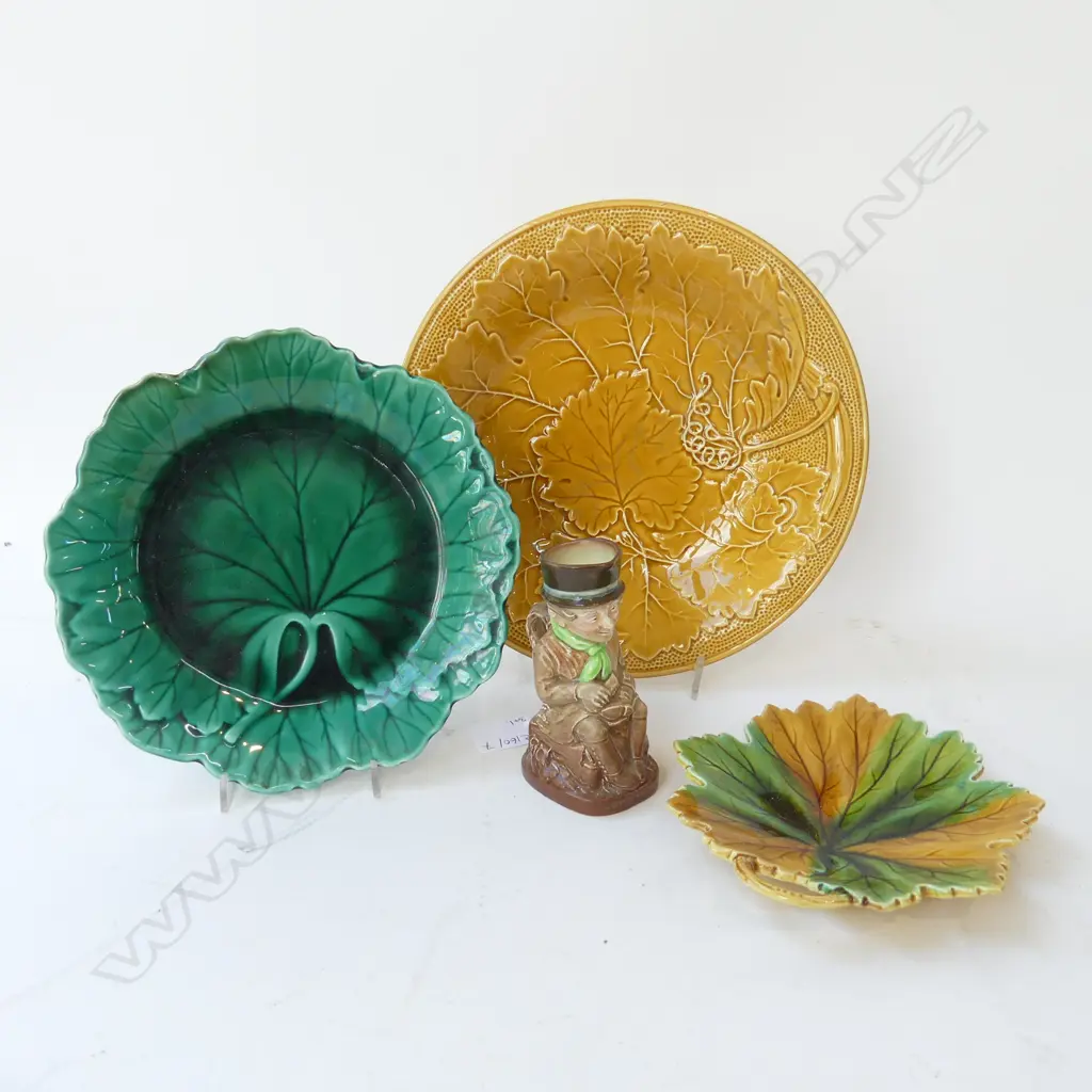 3 MAJOLICA LEAF PLATES 240mm dia (LG w. CHIPS) + R. DOULTON CHARACTER JUG H.110mm Image 1++