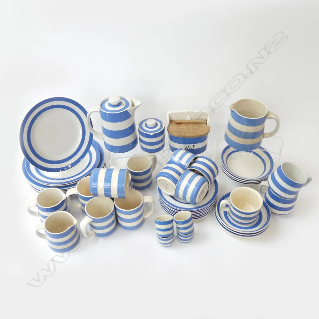 48 PCES ASST. CORNISH WARE, CHIPS & HAIRLINES... Image 1++