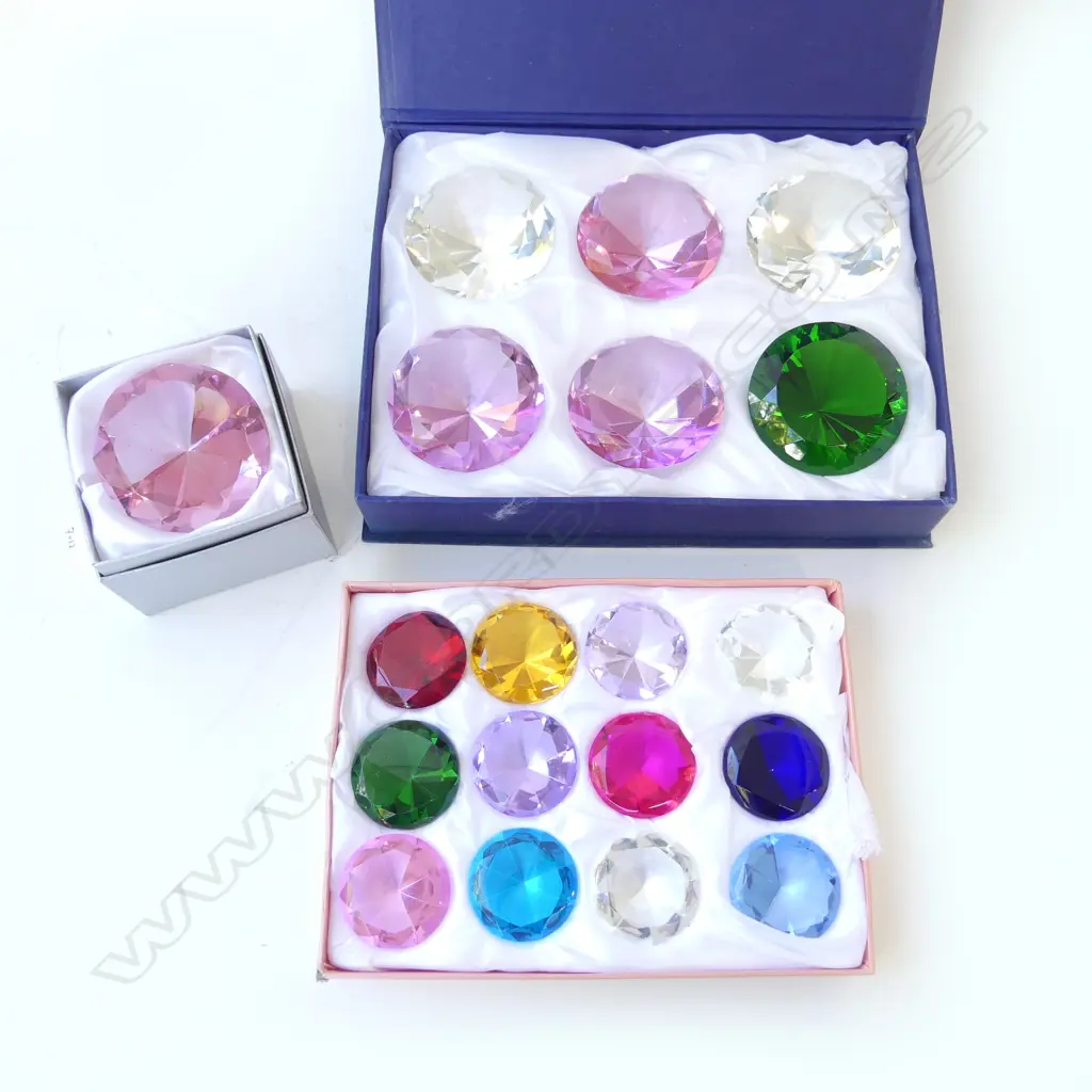 CRYSTAL STONES 7x 80mm dia, 12x 50mm dia, BOXED Image 1++