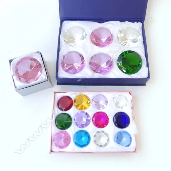 CRYSTAL STONES 7x 80mm dia, 12x 50mm dia, BOXED