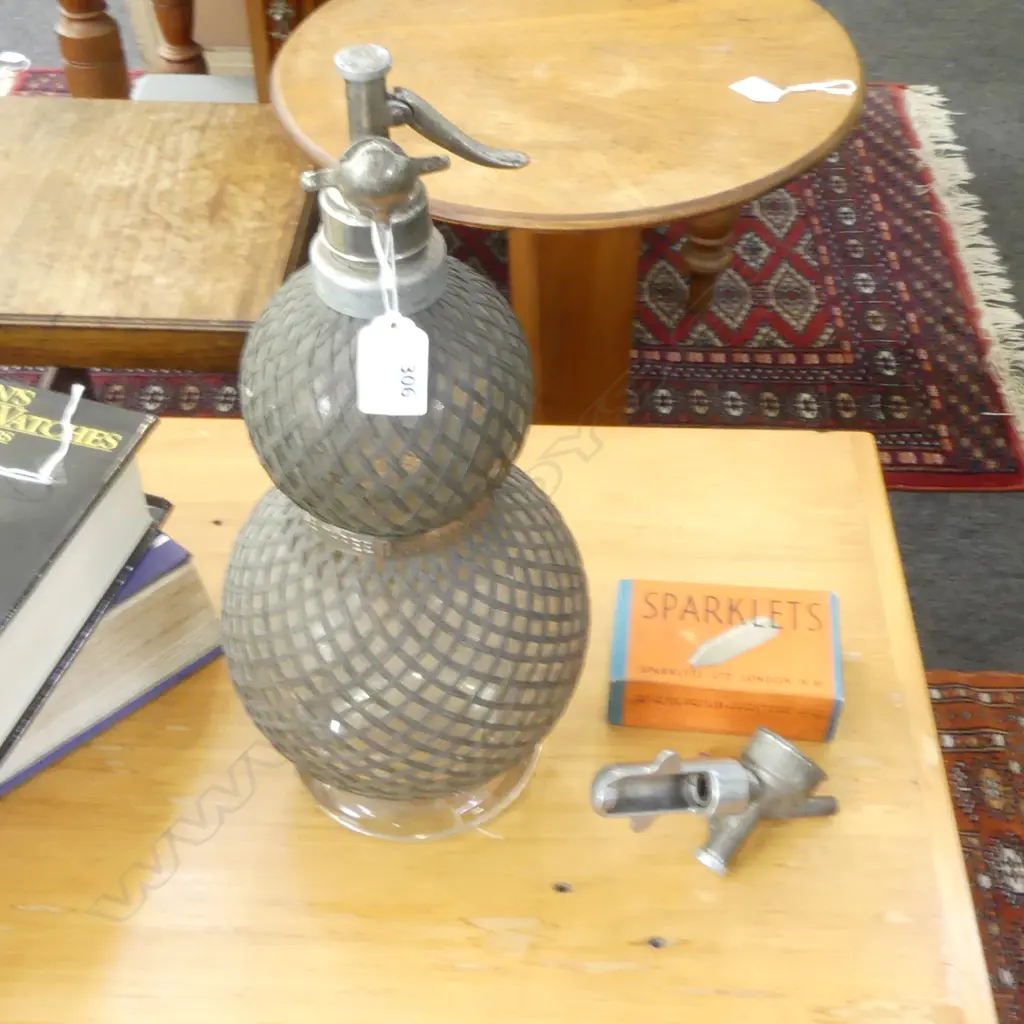 LOVELY OLD ORIGINAL 'DOUBLE GOURD' SODA SYPHON WITH BULBS & EXTRA ATTACHMENT Image 1++