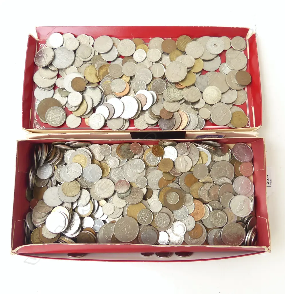 ASST. WORLD COINS Image 1++