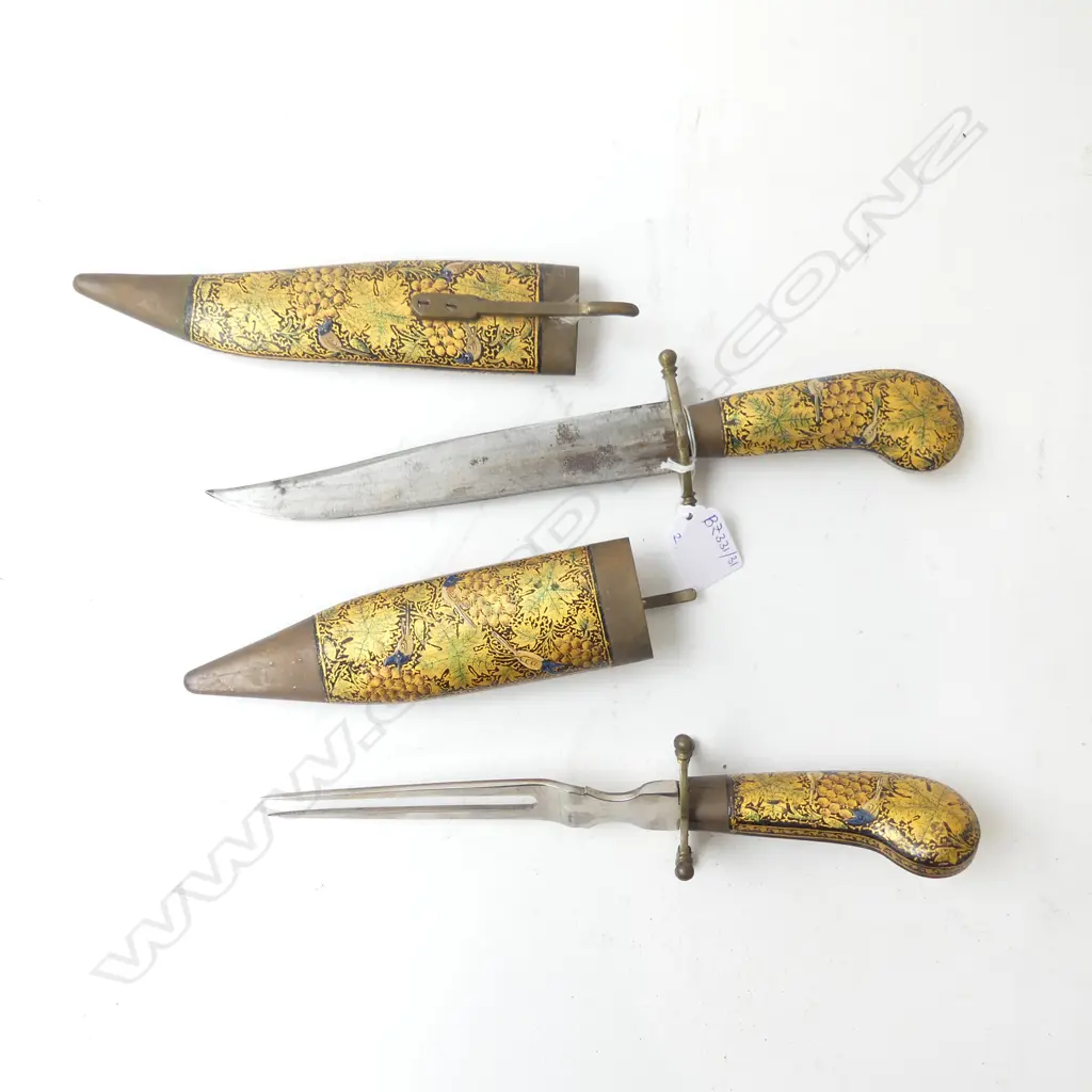 2 VINTAGE DAGGERS L.320mm Image 1++