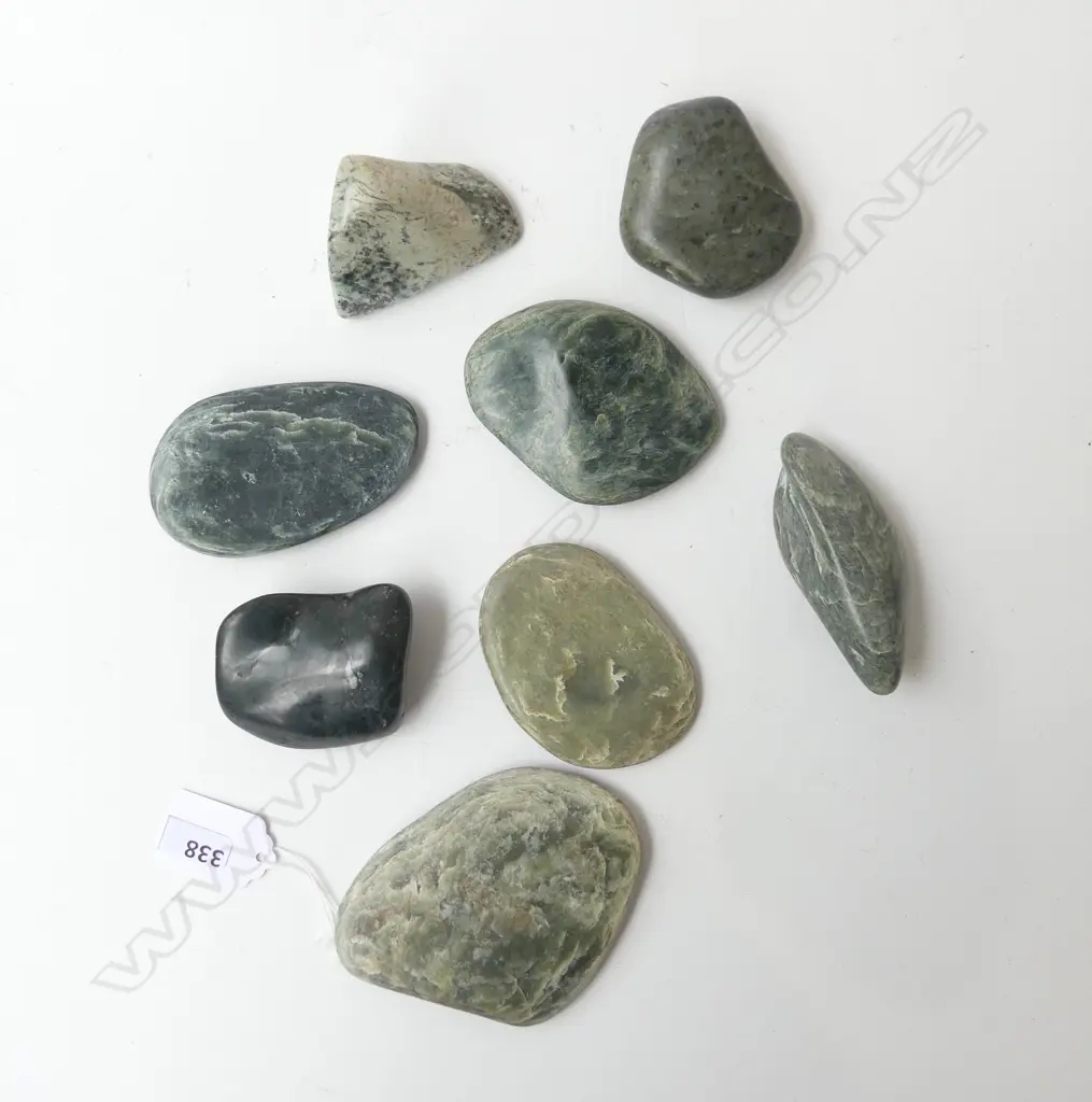 8 PCS POUNAMU IN VARIOUS TONES Image 1++