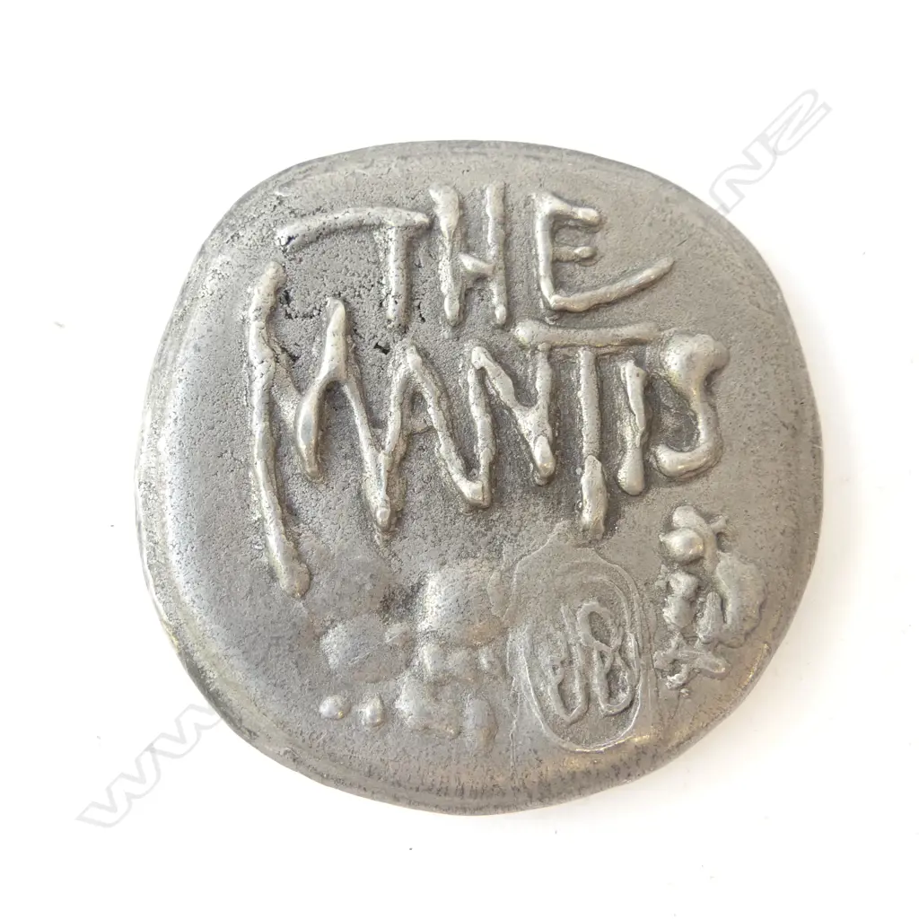BETTY BEADLE 'THE MANTIS' SILVER? WHITE METAL ART MEDALLION 65mm dia Image 1++
