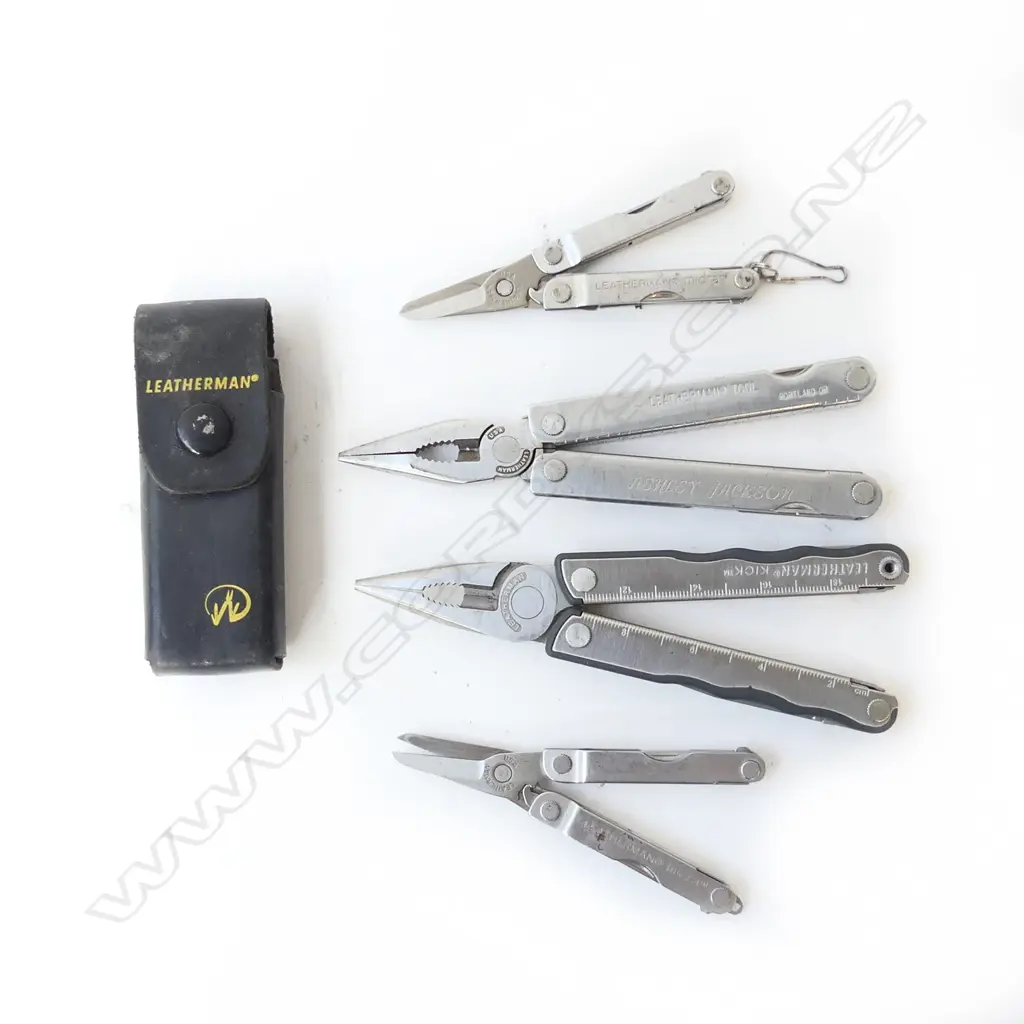 4 LEATHERMAN MULTI TOOLS Image 1++