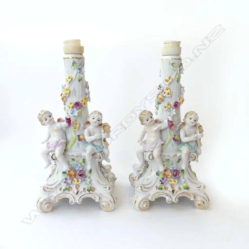 PR PORCELAIN LAMPS H.300mm REQ. REWIRING Image 1++