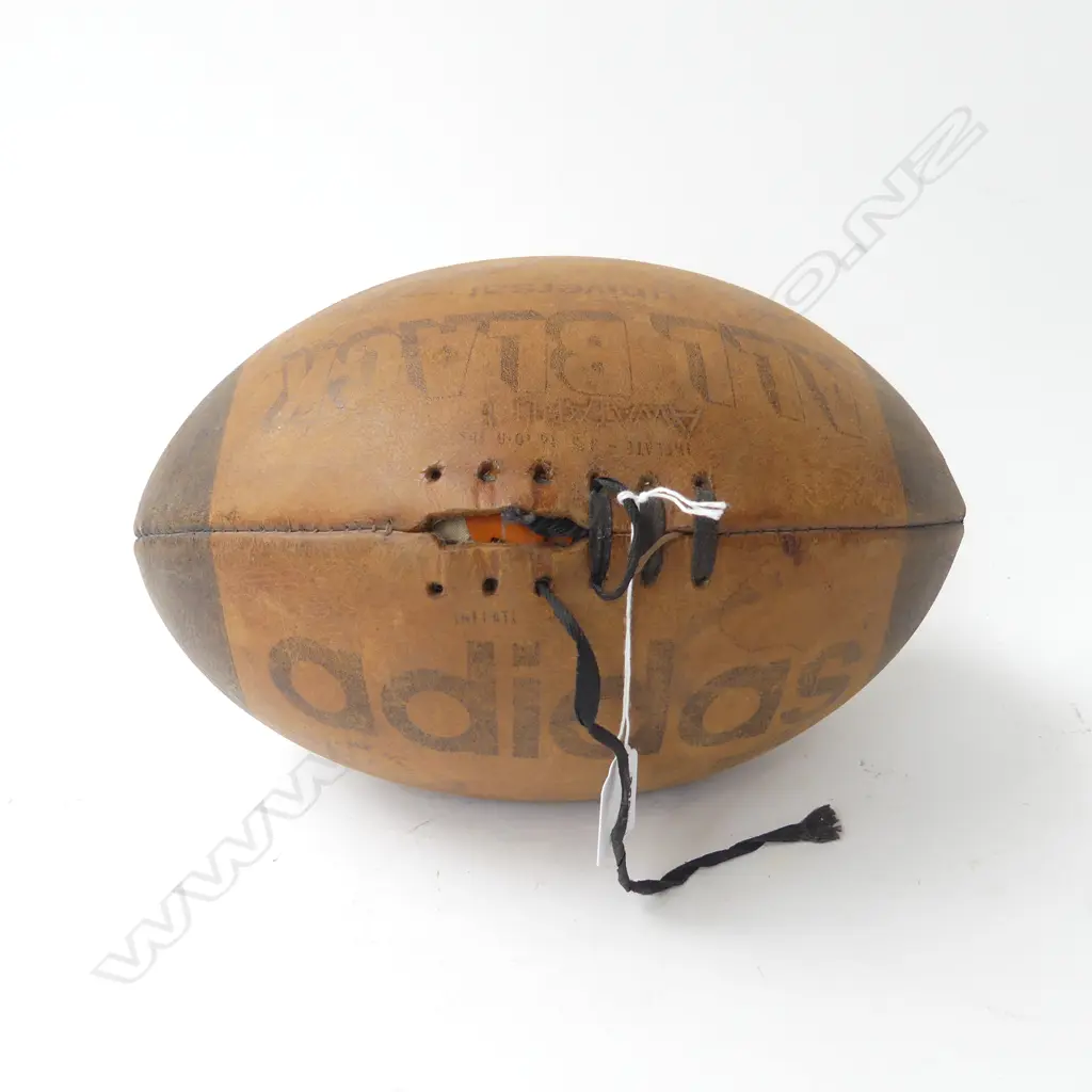 ADIDAS ALL BLACK RUGBY BALL L.300mm Image 1++