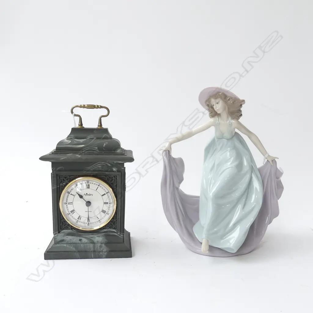 AYNSLEY PORTLANDWARE DESK CLOCK H.195mm NOT RUNNING + LLADRO FIGURE #5662 H.225mm finger missing Image 1++