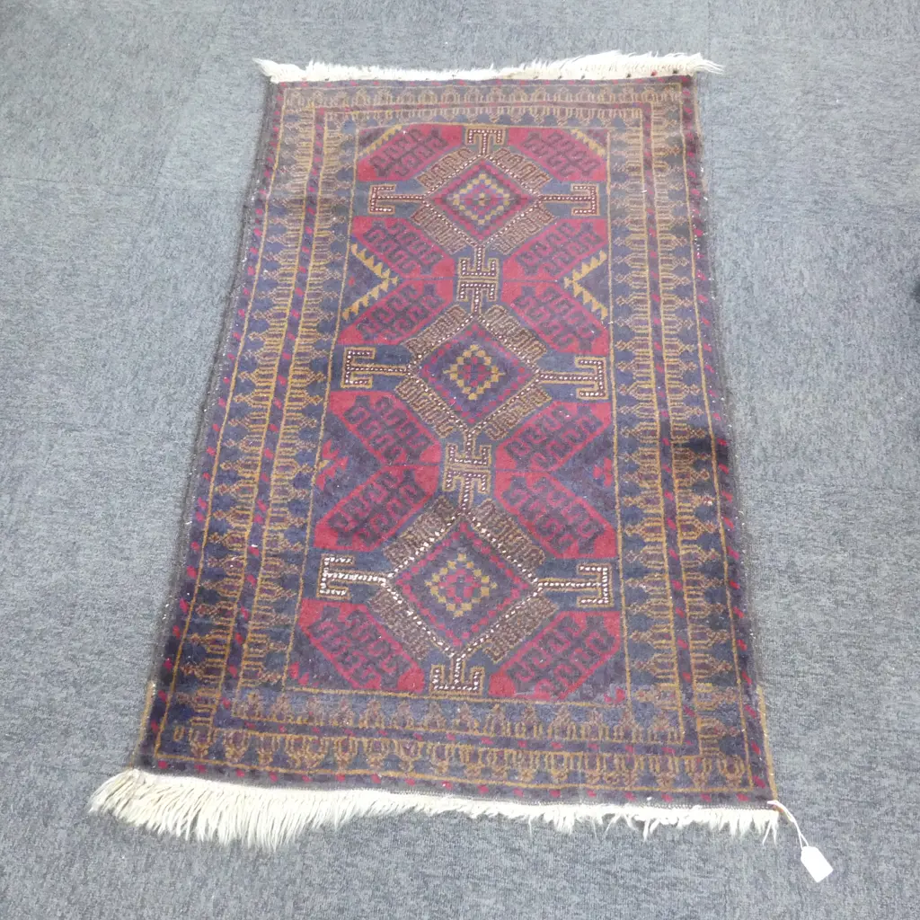 HAND KNOTTED ALL WOOL RUG 1320x810mm Image 1++