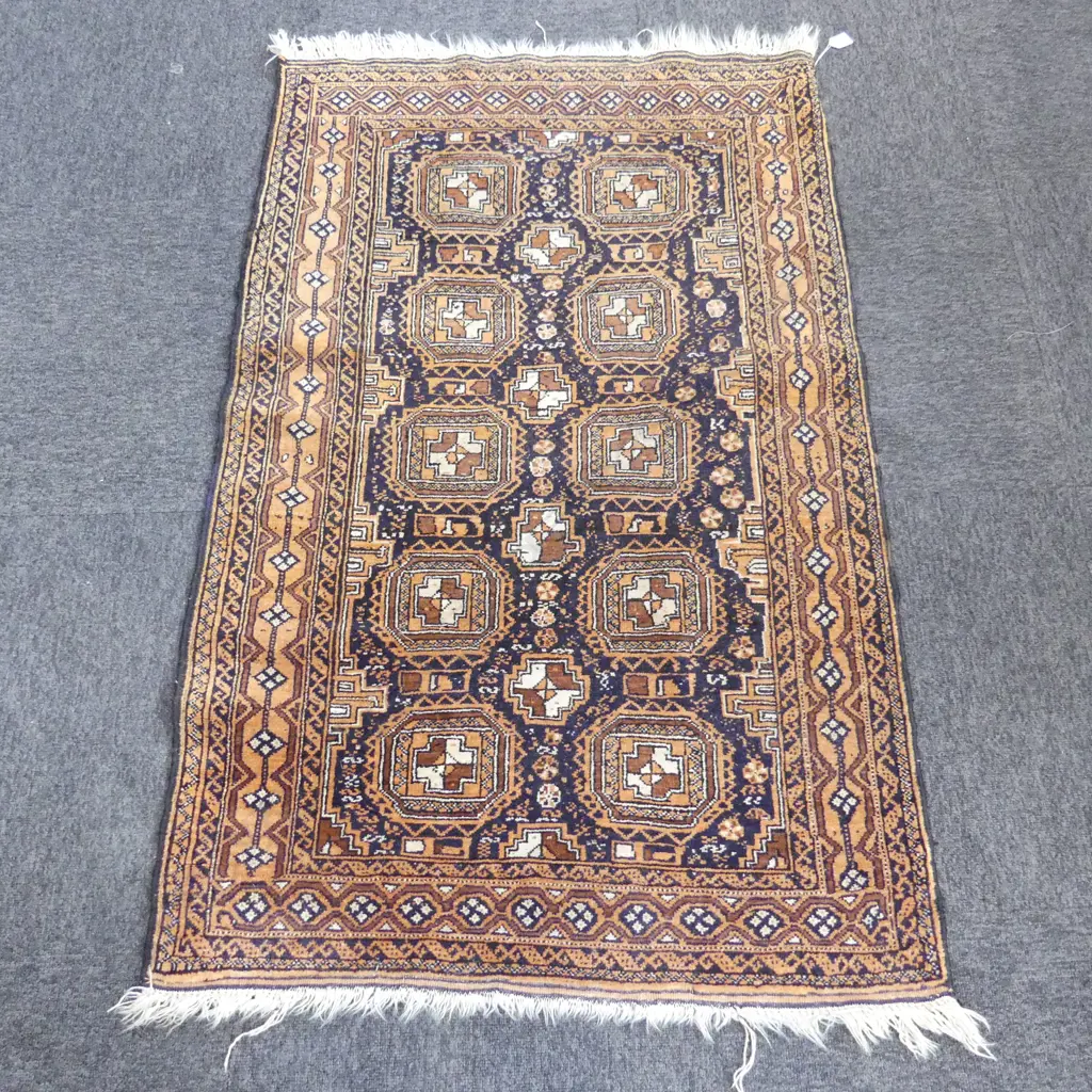 HAND KNOTTED ALL WOOL RUG 1300x850mm Image 1++