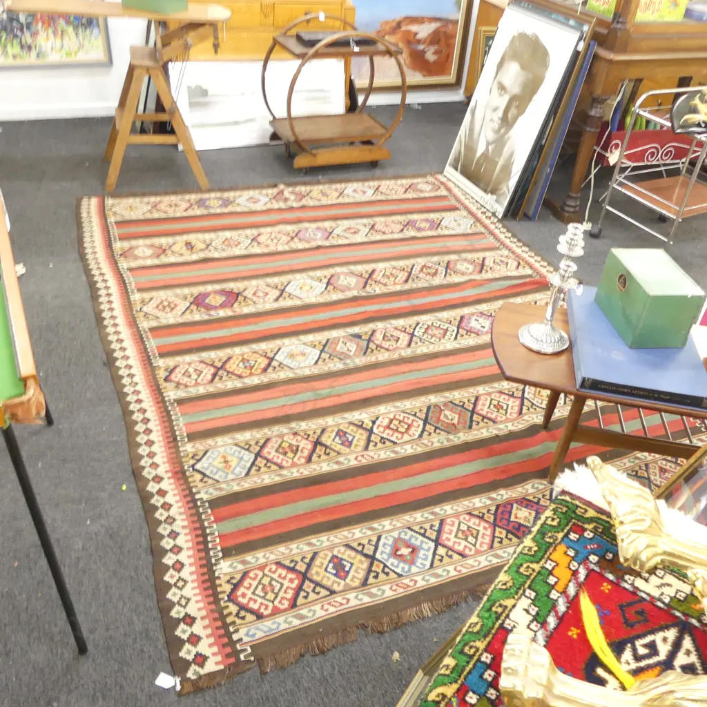 (19) QUALITY LGE KELIM RUG geometric & stripped 2500 x 1940mm Image 1++