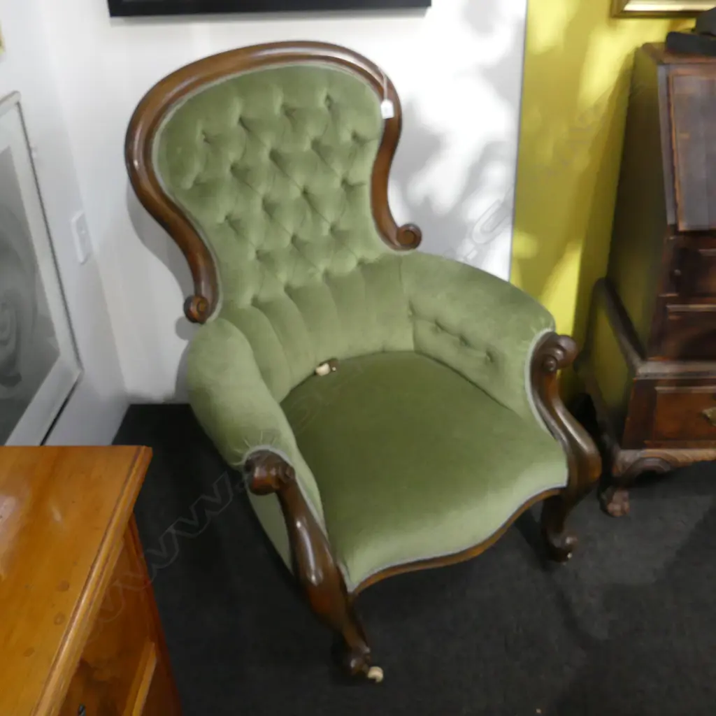 VICTORIAN GRANDFATHER CHAIR - GREEN UPHOLSTERY - 1 CASTOR LOOSE Image 1++