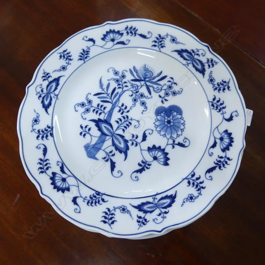 7 BLUE DANUBE DINNER PLATES 265mm dia Image 1++
