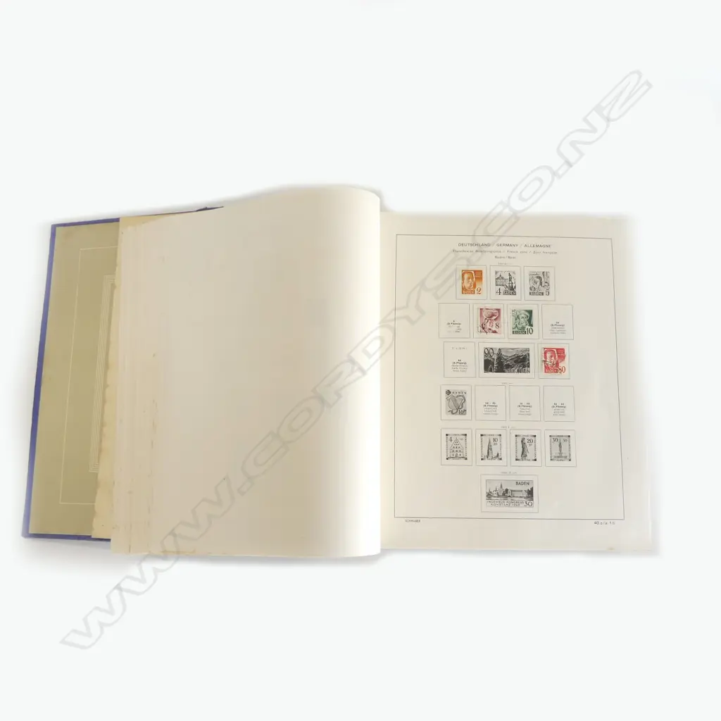 LGE STAMP ALBUM with world stamp collection including 3rd Reich + WWI etc Image 1++