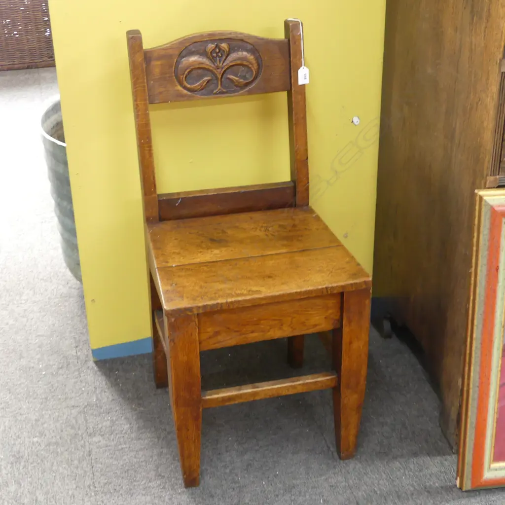 EARLY 20thC OAK CHAIR Image 1++