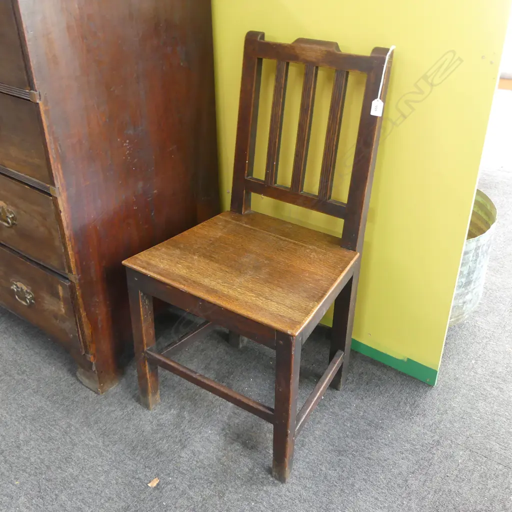 ANTIQUE OAK CHAIR Image 1++