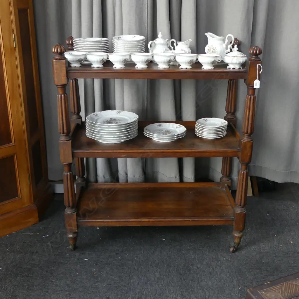 VICTORIAN 3 TIER OAK DUMB WAITER turned & lobed supports Image 1++