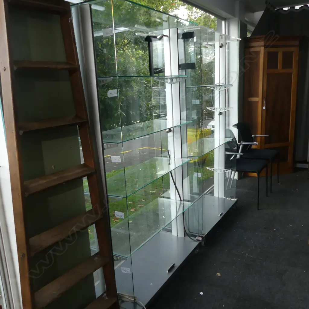 TWO GLASS CABINETS - NO DOORS AND BOTH WITH FAULTS Image 1++