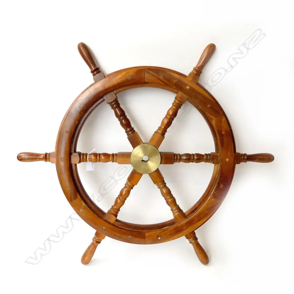 WOODEN DECORATIVE SHIPS WHEEL 760mm dia Image 1++