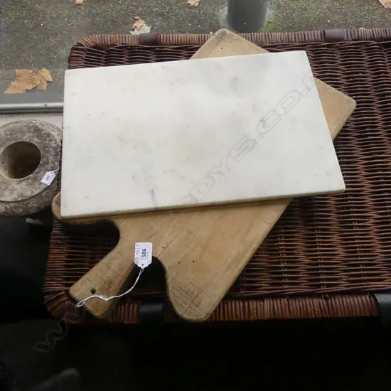 2 CHOPPING BOARDS; MARBLE 275x420mm, WOODEN 290x535mm