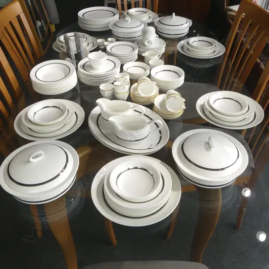 LG WEDGWOOD SUSIE COOPER 'CHARISMA' DINNER SET + 24 PCES MINTONS CHINA + PR MARBLE BOOKENDS H.150mm