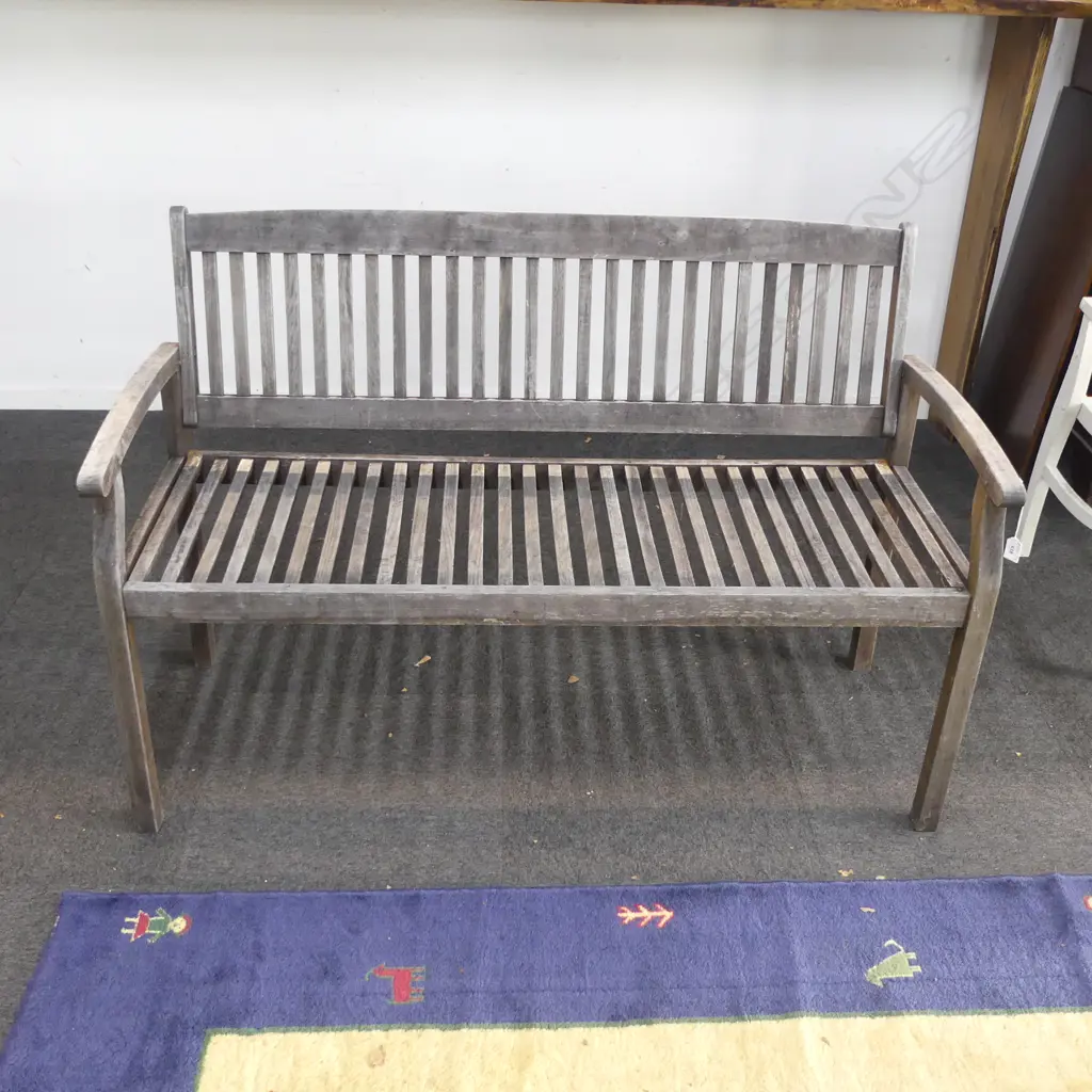 WOODEN SLATTED GARDEN BENCH 1390x550x850mm Image 1++