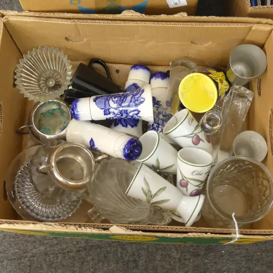 BOX LOT CHINA & GLASS ITEMS ETC