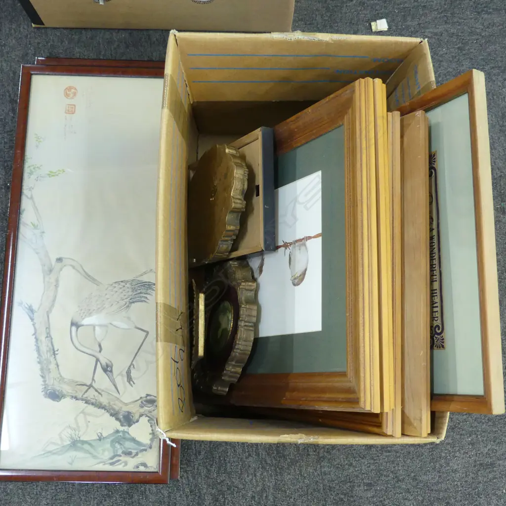 BOX LOT ASST. ARTWORKS Image 1++