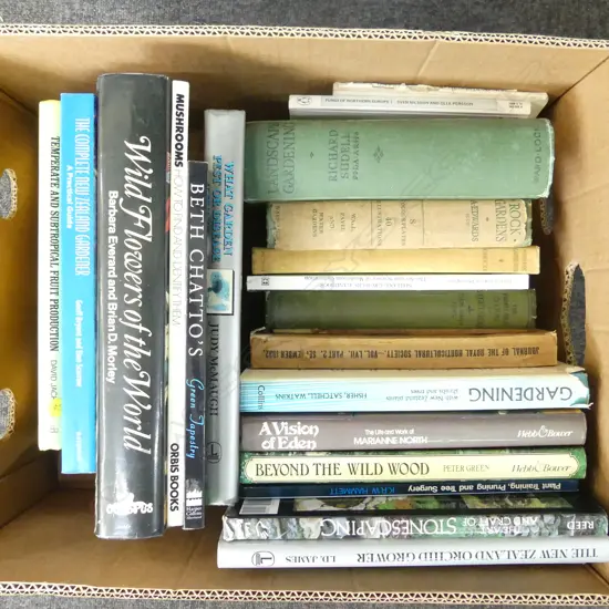 BOOKS; GARDENING