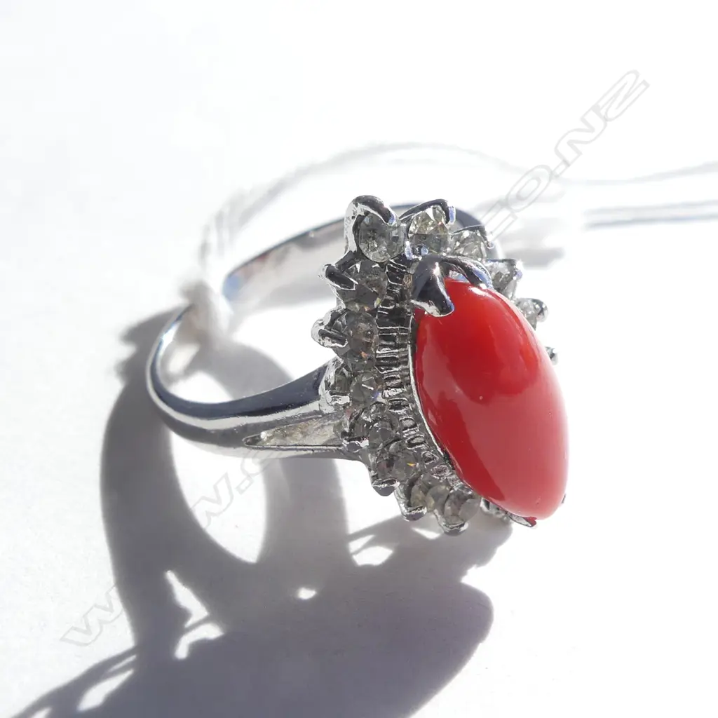 18k WHITE GOLD & CORAL RING WHITE SAPPHIRES Image 1++