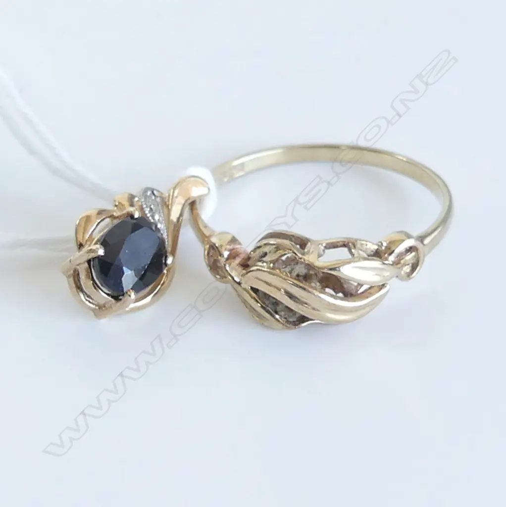 9CT RING SIZE Q + SAPPHIRE/DIAMOND PENDANT 2.7gms Image 1++