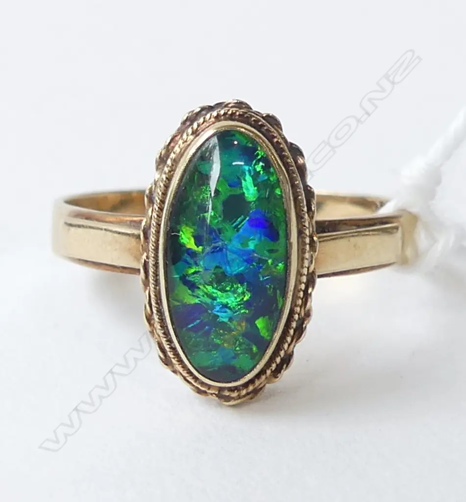 9ct gold & OPAL DUBLET RING 2.6gms  SIZE Q Image 1++