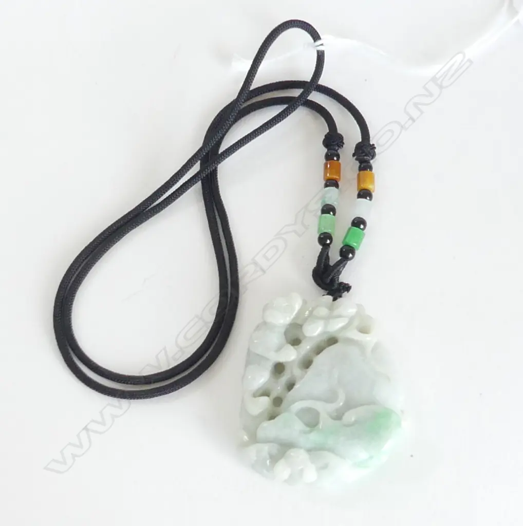 JADE PENDANT 50x45mm Image 1++