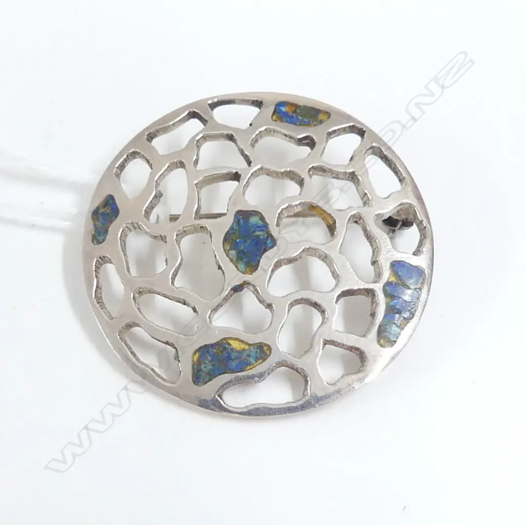 ROUND SILVER BROOCH  Image 1++
