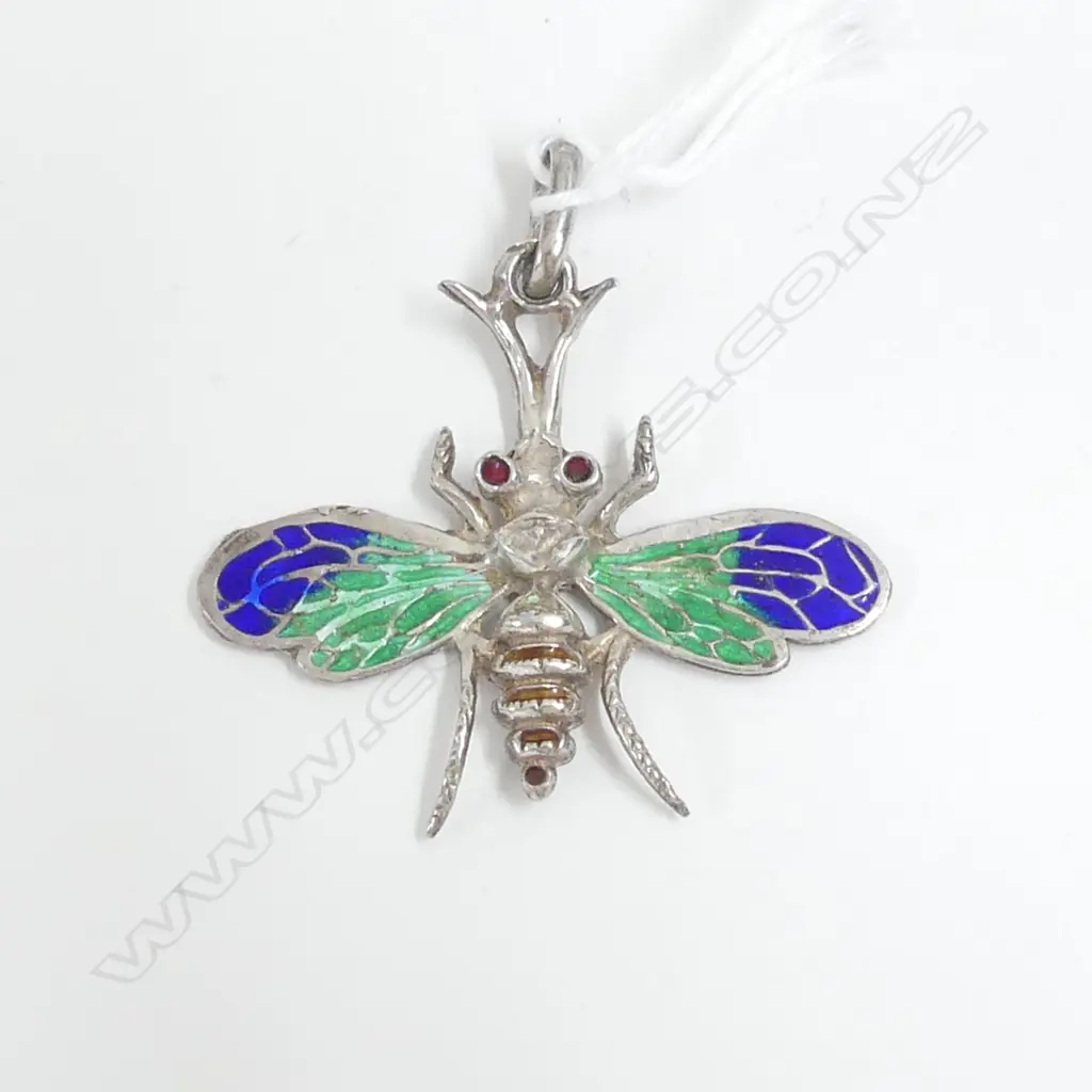 SILVER ENAMEL BUTTERFLY PENDANT Image 1++