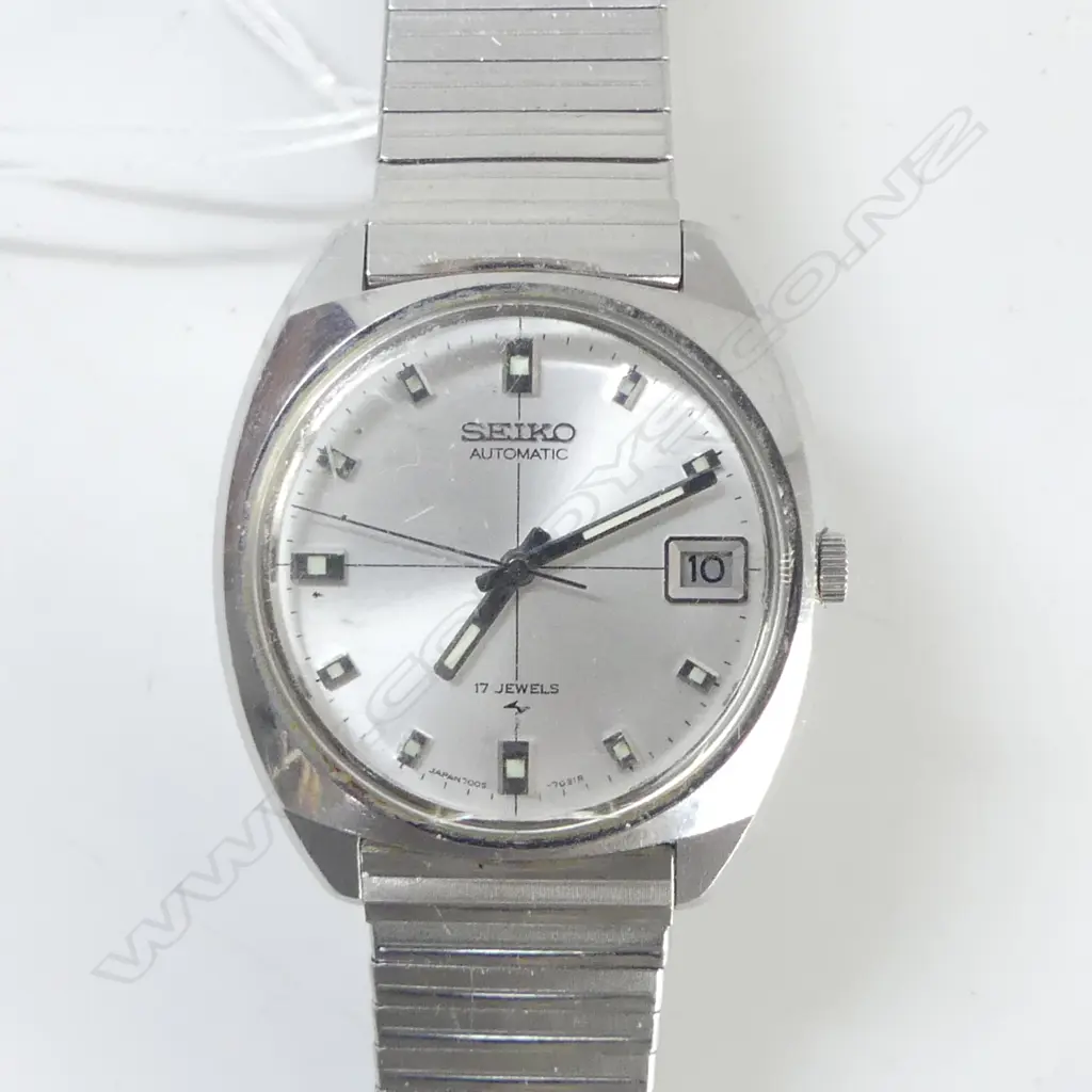 SEIKO AUTOMATIC VINTAGE 17 JEWEL GENT'S WRISTWATCH Image 1++