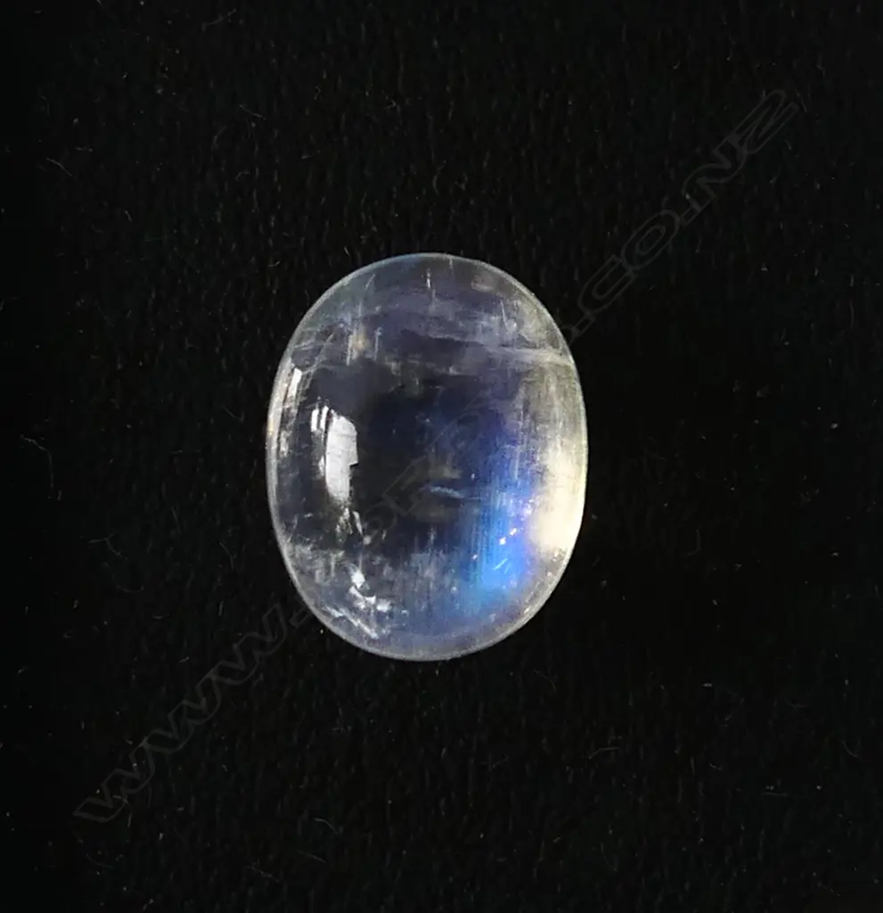 NATURAL MOON STONE, 2.67ct Image 1++
