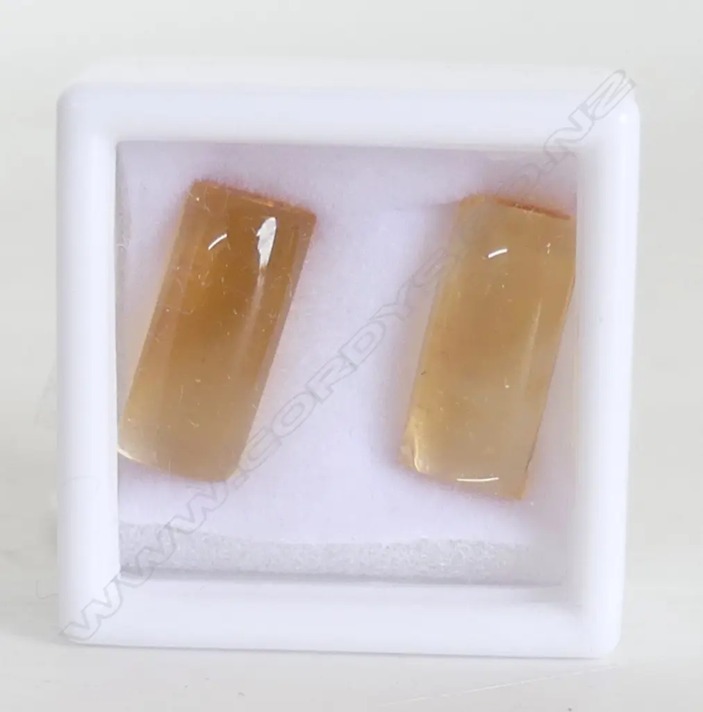 PR CITRINE CABOCHONS LIGHT YELLOW COLOUR 11CT 14MM BY6.5MM PRE CUT FOR SETTING Image 1++